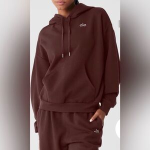 ALO Yoga Women's Accolade Set